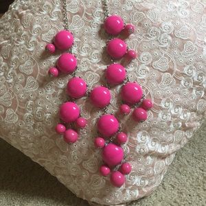 Longer dark pink bubble statement necklace