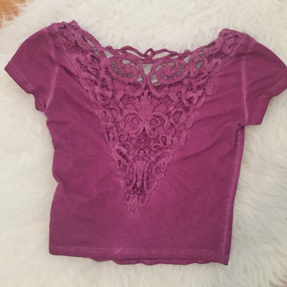 Crochet back crop top - Picture 2 of 2