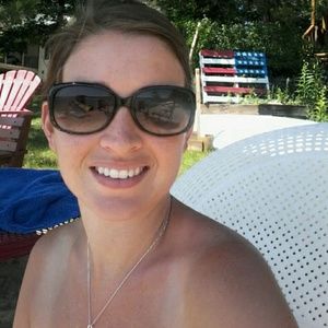 Meet your Posher, Kacey