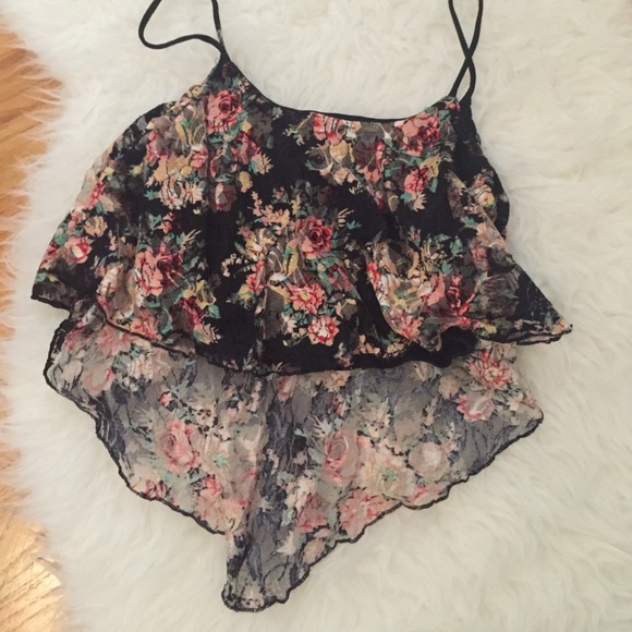 Floral lace crop top - Picture 2 of 2