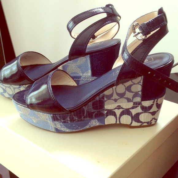 Brand new Denim Coach Poppy Sandals - Picture 1 of 2