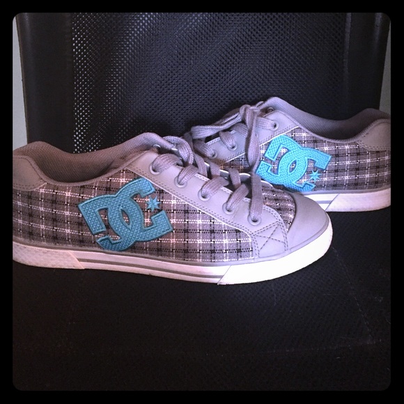 DC Sneakers
