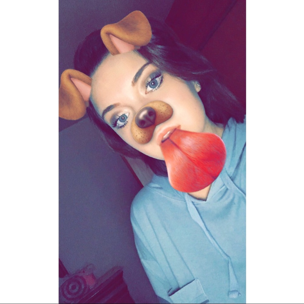 Meet your Posher, Annie