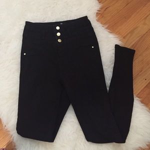 Black high waist jeans
