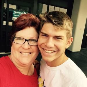 Meet your Posher, Tina