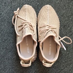 oxford tan sneakers, size 6