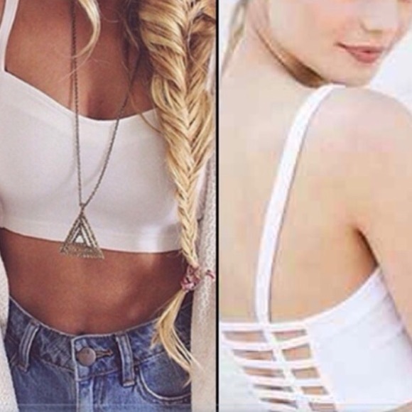 SOLD/FREE! White cagged bralette 💫 - Picture 3 of 3