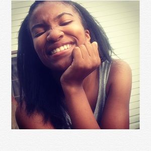 Meet your Posher, Macyia