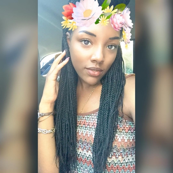 Meet your Posher, Kierra