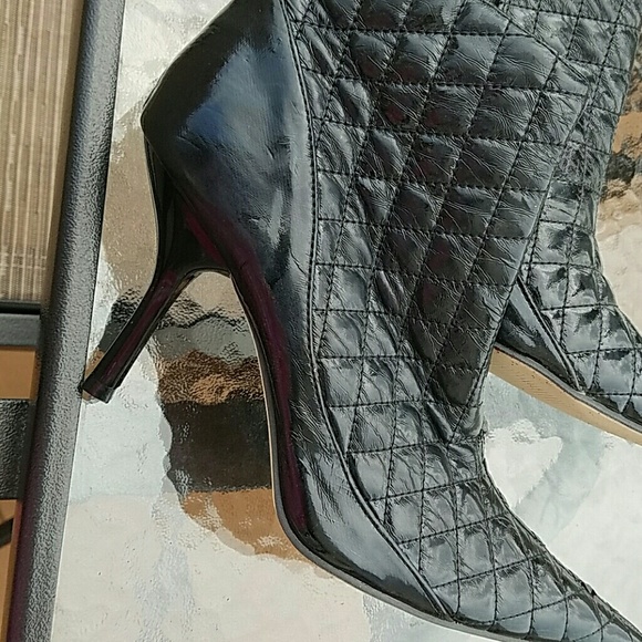 Ankle boots - Picture 3 of 3