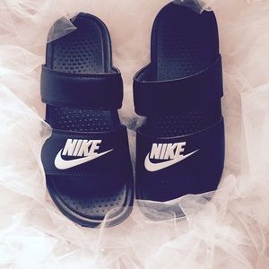 Nike Benassi Duo Ultra Slide