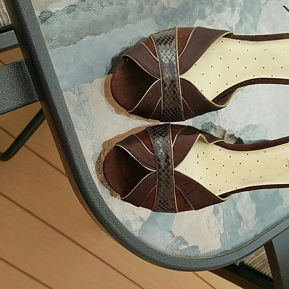 Summer sandals