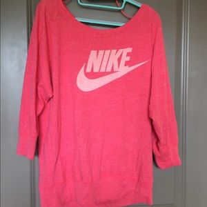 NIKE lounge shirt
