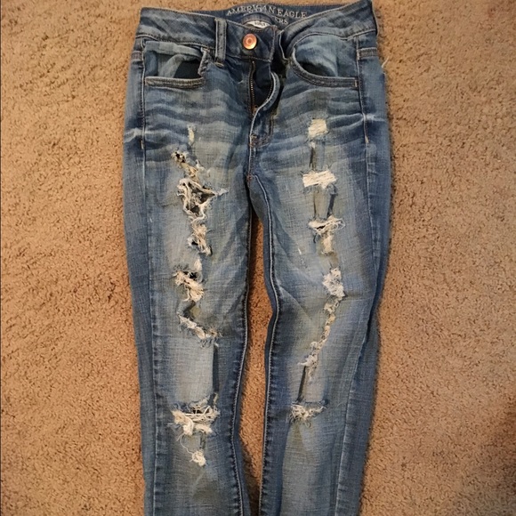 American eagle distressed skinnies