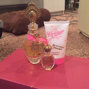 Juicy couture perfume