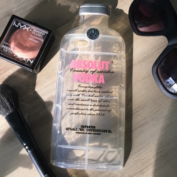 ✨Pink Absolut Vodka Case iPhone 6/6s✨