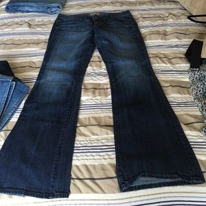Denim Paige petite jeans