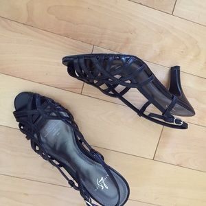 Black Lifestride dress sandals