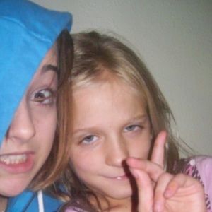 Meet your Posher, Cassandra