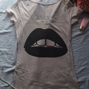 Express Scoop Neck T-Shirt