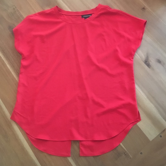 Trouve Top