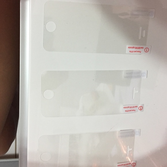 Iphone 5 clear screen protectors- set/bundle of 3 - Picture 1 of 2