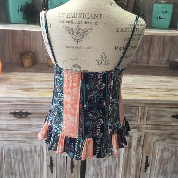 NWOT "One and Only" paisley crochet top - Picture 3 of 3