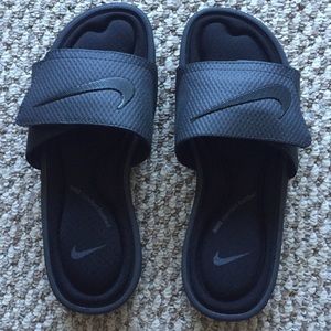•SOLD• Nike Solarsoft Comfort Slides