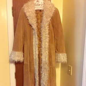 Suede 5ft long jacket from the buckle