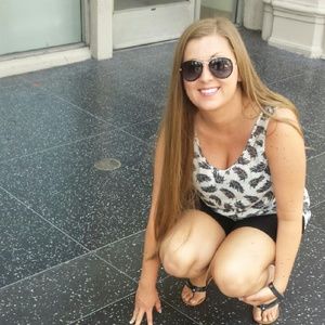 Meet your Posher, Tiffany