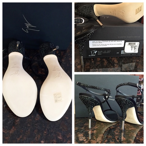 ✨Giuseppe Zanotti Crystal Sandals✨ - Picture 5 of 5