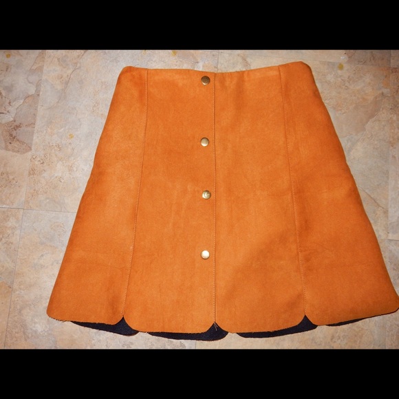 Dresses & Skirts - MOVING SALE- Never worn scallop suede skirt