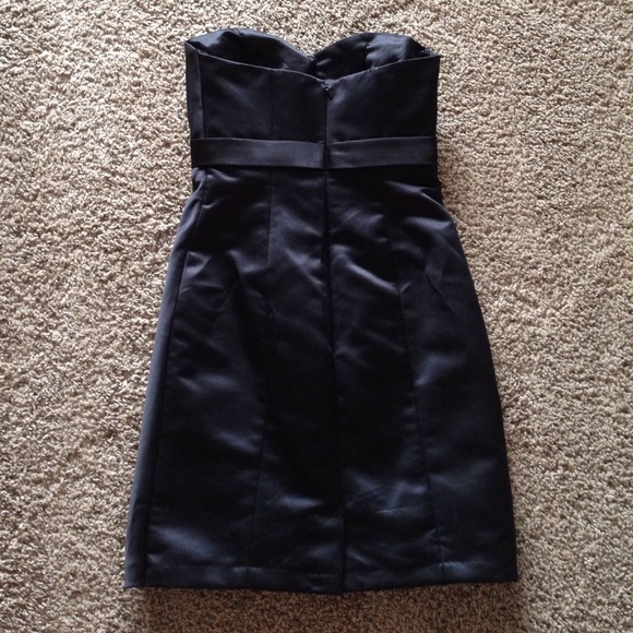Bill Levkoff black cocktail dress, size 2 - Picture 3 of 4