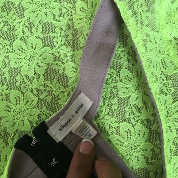 Neon Lace Dress with Pockets - Picture 3 of 3