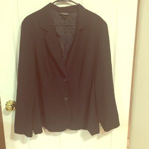 Perfect black blazer