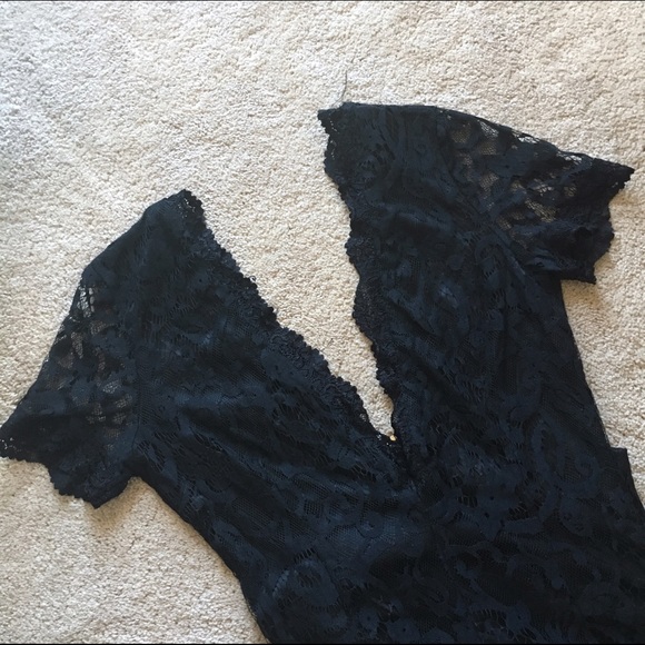Tobi Vdara Black Lace Dress