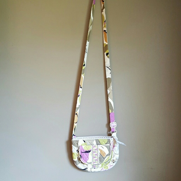 Vera Bradley Crossbody / Purse / Lizzy Bag