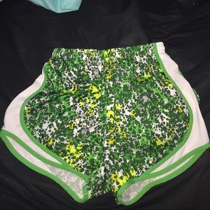 Splatter print Nike running shorts