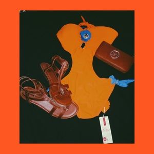 Orange one piece bathing suit 🔶.