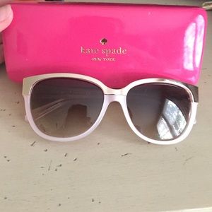 Kate spade sunglasses never worn!