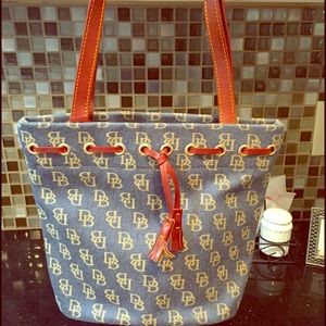 Dooney & Bourke bag