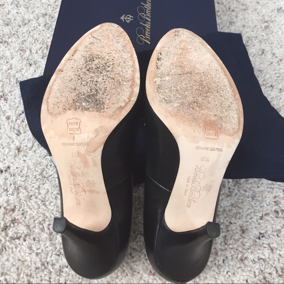 Brooks Brothers Black Peep Toe - Picture 4 of 4
