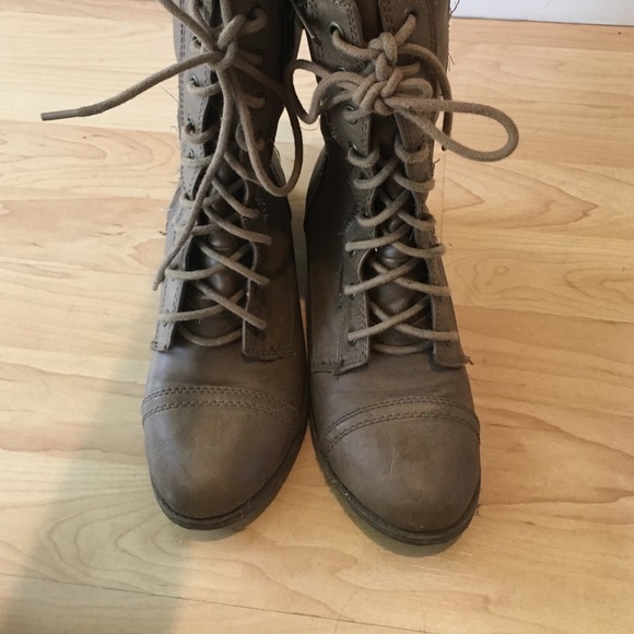 combat boots