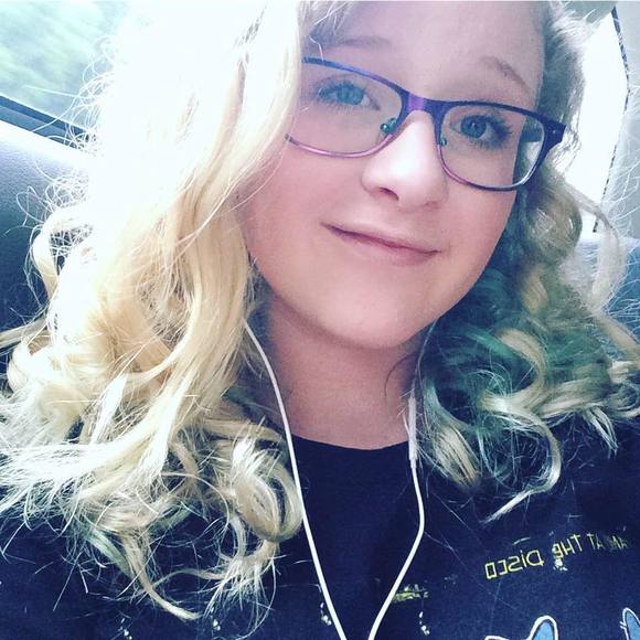 Meet your Posher, Haley