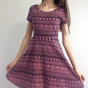 Forever 21 Pink Aztec dress