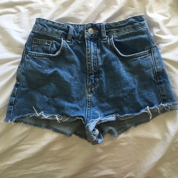 mom jean shorts