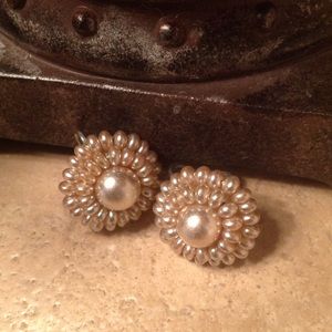 Vintage Pearl Screwback/Clip-on Earrings
