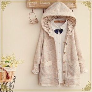 Pastel Jacket w Floral Inside