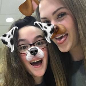 Meet your Posher, Adriana