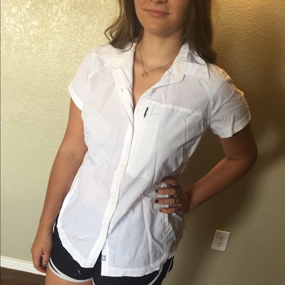 Columbia button up fishing shirt